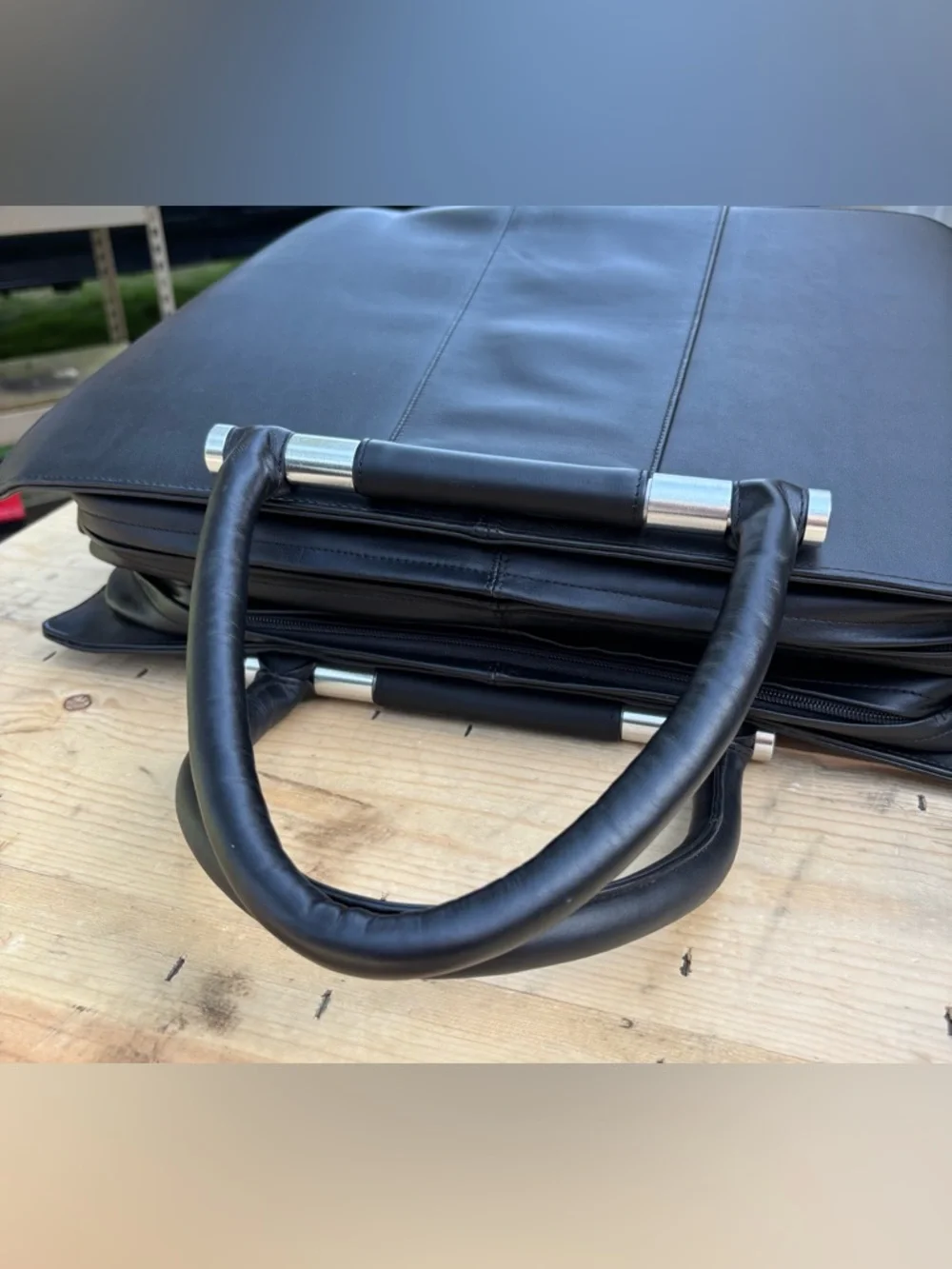 Zero Halliburton Black Leather 17” Expandable Briefcase Business Bag